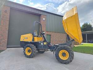 Mini-dumper JCB d'occasion 6 tonnes 4x4 diesel sur chenilles avec moteur de 55 kW et faible consommation de carburant - Product Image 4