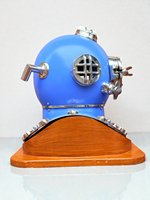 Casque de plongée vintage en laiton bleu ciel, objet décoratif |   Casque de plongée antique pour les profondeurs marines