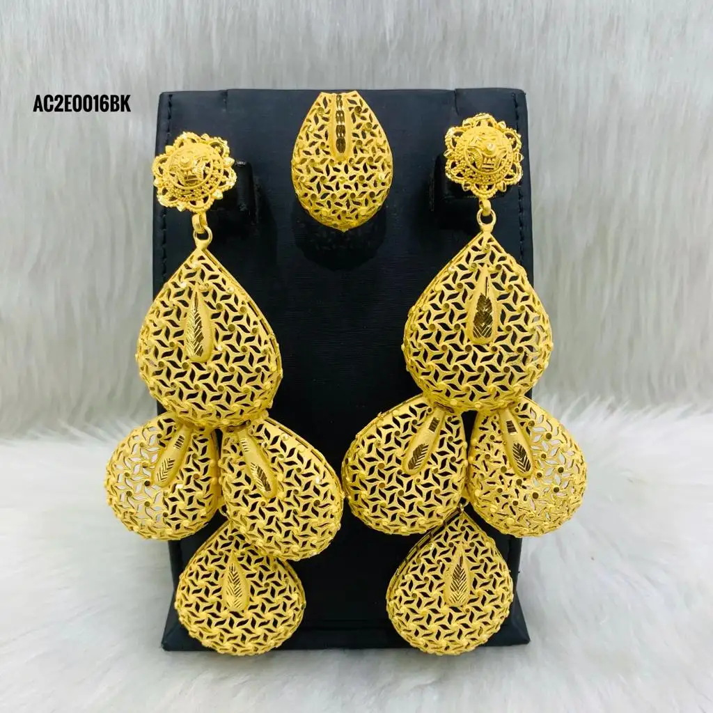 f fashion jewellery for women and girls online gold plated Earrings