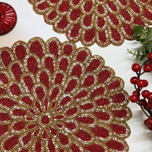 Juego de 6 manteles individuales con cuentas hechos a mano de Navidad de 14 pulgadas y dorados - Product Image 2