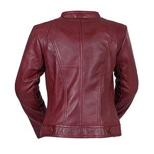 Veste en cuir tendance pour femmes conçue pour un style moderne avec des matériaux de qualité supérieure et une coupe parfaite - Product Image 4