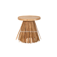 Table d'appoint ronde en bambou de luxe moderne, pièce d'appoint idéale pour la décoration du salon ou de la chambre dans les villas, design réglable