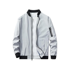 Blouson aviateur en cuir pour hommes personnalisé en usine style Hip Hop respirant et imperméable pour l'hiver prix de gros - Product Image 2