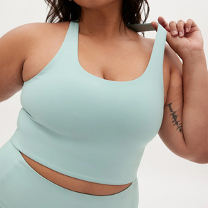 Soutien-gorge de sport grande taille pour femme avec logo frontal, respirant, en élasthanne/nylon, bretelles réglables et convertibles pour le yoga et la gym - Product Image 2