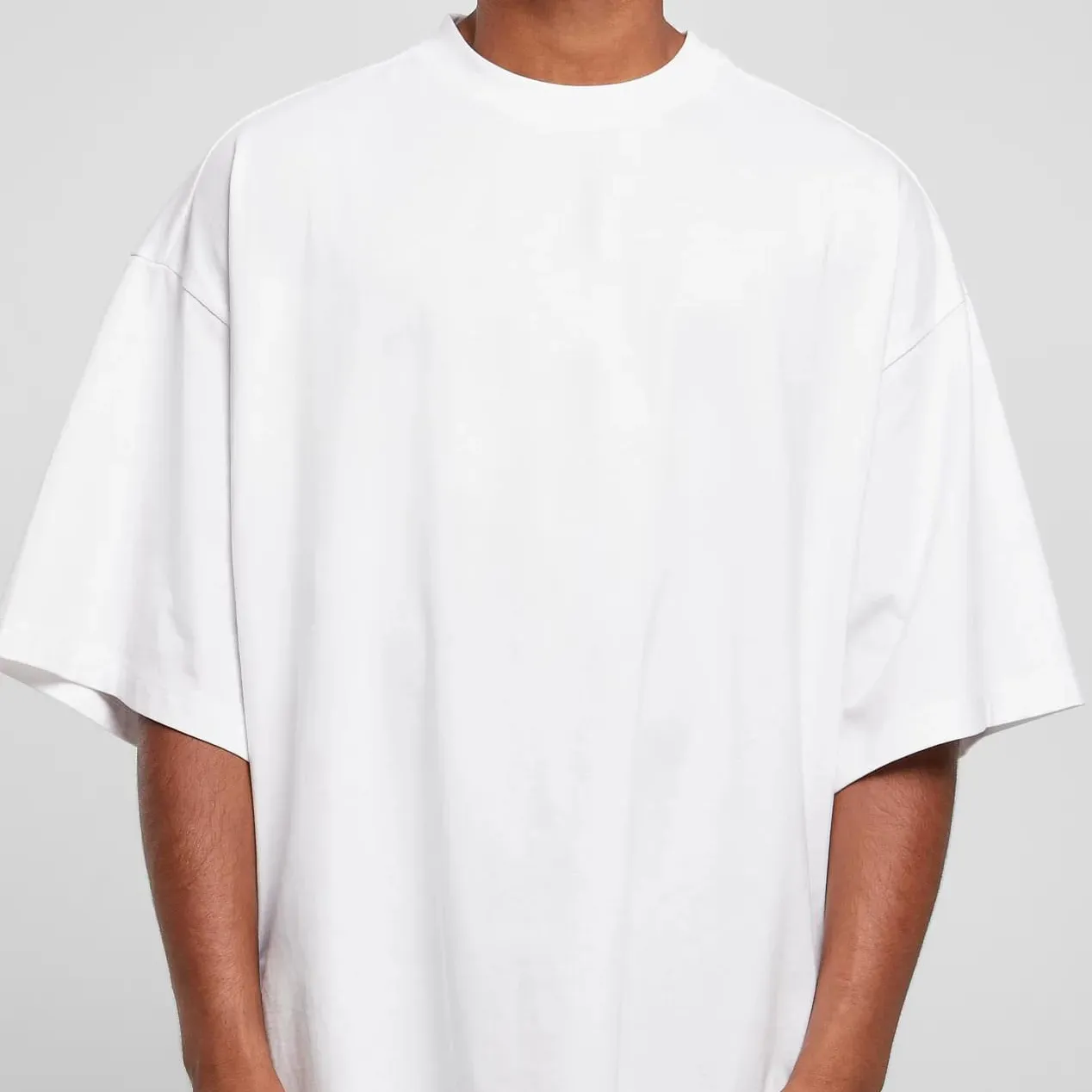 निर्माण पुरुषों की शर्ट उच्च गुणवत्ता वाली स्ट्रीटवियर खाली 250 जीएसएम भारी वजन प्रिंट लोगो टी शर्ट ओएम