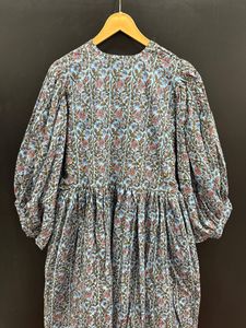 Robe mi-longue imprimée 100% coton pour dames tenue quotidienne coupe confortable avec des imprimés élégants disponibles au meilleur prix - Product Image 4