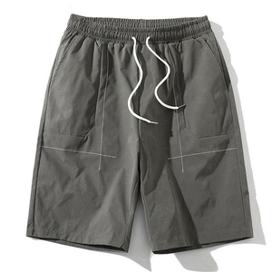 Hot Selling Lightweight Quickdry Breathable Men's Streetwear Shorts Customized Logo Printing Solid Pattern High Street Style - Product Image 3