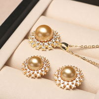 Set Perhiasan Mutiara Cangkang Kepingan Salju Kalung dan Anting Stud 12mm 10mm Inlay Zirkon Hadiah Wanita JadeRitual