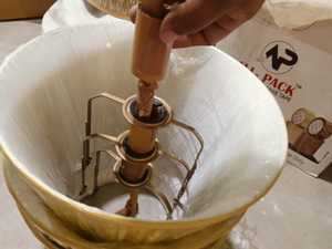 Pantalla de Lámpara Moderna Minimalista de Tela Ikat Verde a Cuadros con Clip de Mariposa para Lámpara de Mesa de Noche, Cubiertas de Luz Cónicas - Product Image 6