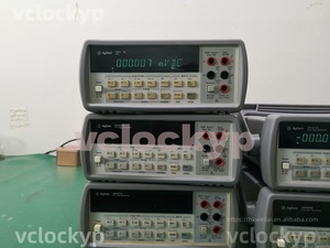 Multimètre numérique Agilent 34401A, ancienne version, utilisé mais en parfait état de fonctionnement - Product Image 1