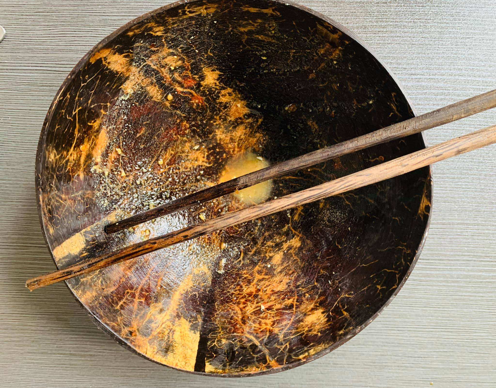 Natural coconut color