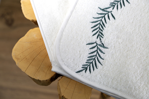 Premium Eco-Friendly Pure Cotton <b>Turkish</b> <b>Towels</b> with Embroidery Rectangle Shape for Home Use - Product Image 3