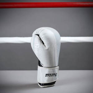 Guantes de boxeo de cuero personalizados con forro interior antiolor para entrenamiento y fitness diseño fácil de limpiar - Product Image 2