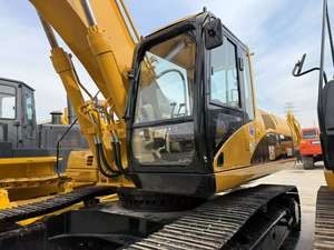 2023 CAT330CL Excavatrice sur chenilles de 35 tonnes en bon état Construction d'occasion avec roulement de vitesse du moteur - Product Image 4