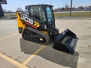 Minicargadora de orugas JCB 2TS-7T en buen estado con trituradora forestal FAE, alto rendimiento, gran demanda, máquina de la mejor calidad - Product Image 5