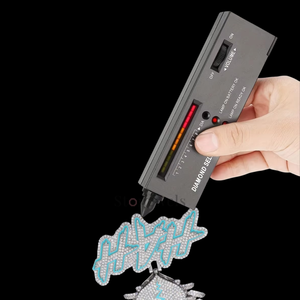 925เงินชุบทองพร้อม radium VVS Moissanite ธรรมชาติที่ปลูกเพชรในห้องปฏิบัติการจี้และเสน่ห์ - Product Image 3