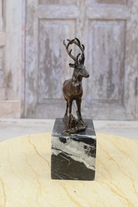 Escultura de Reno de bronce Casa de campo Estilo vintage Reno de Navidad con asta Escultura antigua Jardín Accesorios para exteriores - Product Image 3