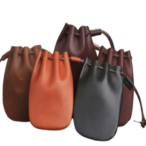 M.AFZAL Porte-monnaie vintage en cuir véritable fait main en cuir de vachette imprimé léopard avec cordon de serrage, mini sac à monnaie avec poche intérieure zippée - Product Image 1