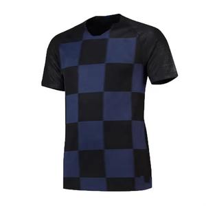 Conjunto de Uniforme de Fútbol de Tela Transpirable Diseñado para Velocidad, Agilidad, Movimiento y Rendimiento Óptimo, Ideal para Partidos y en Venta en Línea - Product Image 2