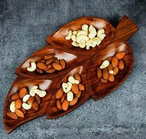 Bandeja de Madera con Diseño de Hoja, Acabado de Primera Calidad, Utensilio de Cocina para Decoración del Hogar, Mesa para Bodas - Product Image 1