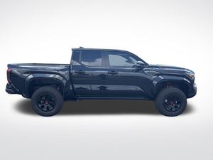 2024 Toyota Tacoma Híbrido TRD Pro HV Doble Cabina 4WD - Product Image 2