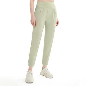 Pantalones Deportivos de Felpa para Mujer con Cintura Elástica con Cordón y Puños Ajustados en los Tobillos - Product Image 2