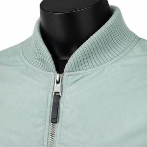 Chaqueta Bomber de Lona para Hombre, Cuello Alto, Logotipo Frontal, OEM, Resistente al Viento, Transpirable, Precio Económico, Venta al Por Mayor - Product Image 5