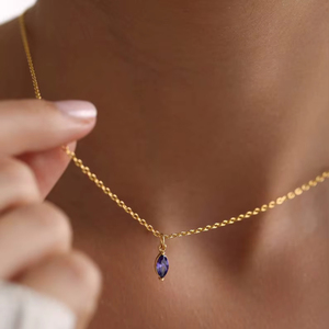 Collier miniature en argent sterling 925 plaqué or 14 carats avec améthyste marquise, collier miniature coloré, cadeau pour elle - Product Image 1