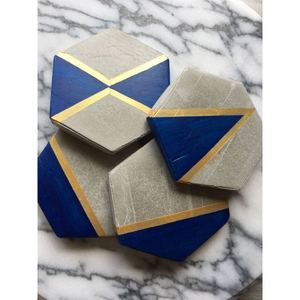 Nuevo posavasos de resina de diseño hecho a mano, Juego de 4 para decoración de mesa de restaurantes y hoteles planos a muy bajo costo - Product Image 2