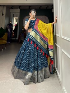 El último diseñador Dola Silk Patola Printed donde la tradición se encuentra con el estilo contemporáneo impreso lehenga choli - Product Image 4