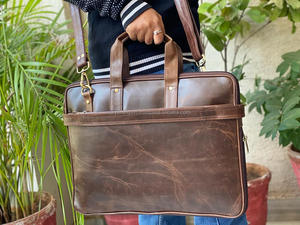 Nouvel arrivage de sacs à bandoulière en cuir véritable Crunch sacs à bandoulière multi-usages vente à chaud de haute qualité en cuir véritable unisexe sacs pour ordinateur portable - Product Image 2