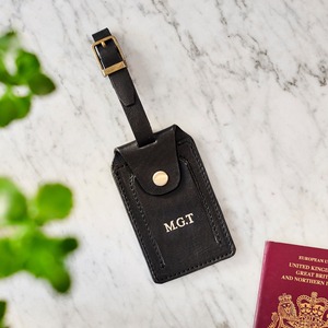 Étiquette de bagage en cuir avec insertion de carte personnalisée cadeau de voyage de style rabat traditionnel pour lui LLT-0073B - Product Image 4