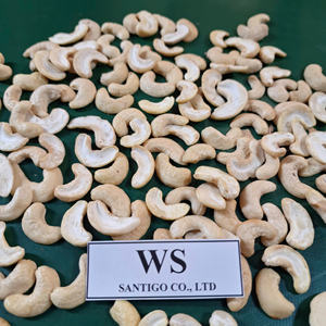 Precio de fábrica SANTIGO Anacardos rotos Anacardos WS (blanco dividido) Kaju Badam - Product Image 1