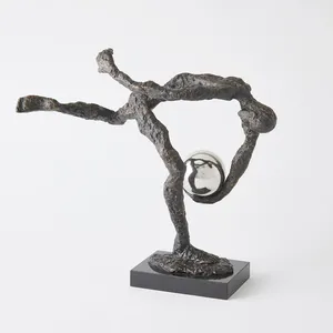Escultura de Animales Antigua de Aluminio Chapado en Oro Hecha a Mano de Lujo para Decoración Moderna del Hogar, Diseño Pulido - Product Image 3