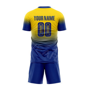 Vente en gros d'uniformes de football pour hommes personnalisés, maillot de sport par sublimation avec short et maillot de football - Product Image 5