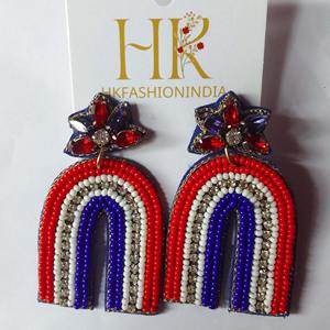 Vente en gros de boucles d'oreilles en perles plaqué or Popsicle fabriquées à la main style patriotique rouge blanc bleu pour les mariages cadeaux fêtes fiançailles - Product Image 1