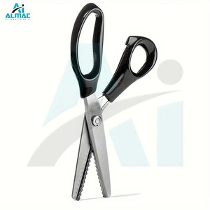 Ciseaux ménagers durables ALMAC avec poignée noire ergonomique conçus pour une prise en main confortable et une coupe précise - Product Image 1