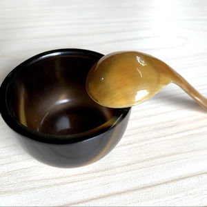 CRAFT ZONE EXPORT-Cuenco grande de cuerno de búfalo natural hecho a mano con cuchara para catering y organizadores de eventos a precio asequible - Product Image 2