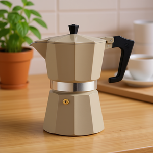 Cafetière Moka Pot 3 tasses en aluminium beige par ITALEXPRESS 1361V - Product Image 3