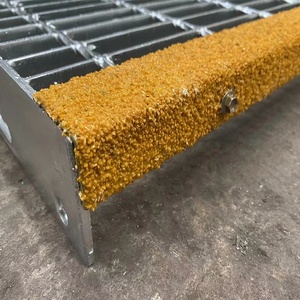 Marchepied antidérapant abrasif jaune - Product Image 5