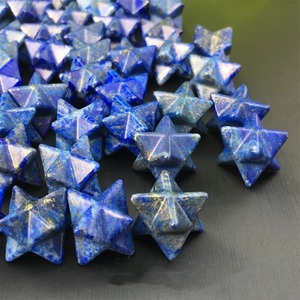 หินอัญมณีธรรมชาติรูปดาวสีฟ้าไพฑูรย์งานฝีมือคริสตัลงานหัตถกรรม Merkaba สำหรับการทำสมาธิจักระบำบัดในราคาโรงงาน - Product Image 4