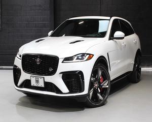 Jaguar F Pace SVR 2022 Usado en Excelentes Condiciones, SUV con Motor V8 Supercargado de 550 hp - Listo para Enviar - Product Image 1