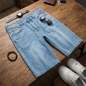 Pantalones Cortos Bermuda de Mezclilla Azul Claro 100% Algodón con Cierre de Cremallera Media para Hombre, Pierna Recta, Estilo Casual Urbano, Verano, Marca Privada OEM - Product Image 4