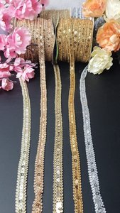 Cintas de encaje bordadas metálicas hechas a medida en elegantes tonos de plata, oro rosa, oro y champán. Ideal para Sari lehenga - Product Image 6