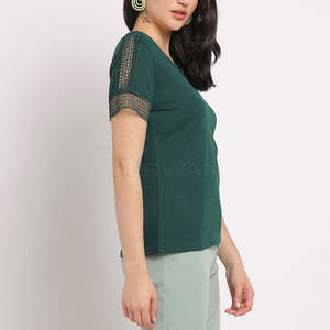 Ropa de calle, gran oferta, camiseta para mujer hecha en alta calidad, camiseta para mujer, Camiseta cómoda de Color personalizado para mujer - Product Image 3