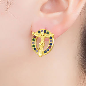 QIKU Vente en gros Boucles d'oreilles à clous en cuivre de qualité, design original chrétien religieux de Jésus, pour le marché européen - Product Image 2