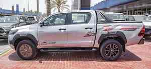 Toyota Hilux SR5 Diesel d'occasion en bon état, boîte manuelle - Product Image 2
