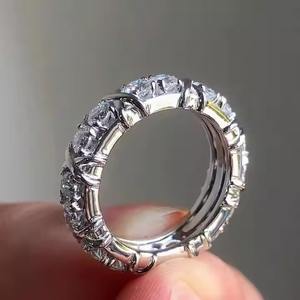 Anillo de bodas de oro blanco de 14K/18K hecho a mano, precioso anillo de compromiso de forma de corte redondo cultivado en laboratorio, eternidad completa X, anillo de compromiso para ella - Product Image 5