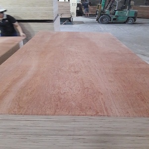 แผ่นไม้อัดหลายชั้นคุณภาพสูงชั้นสองพร้อมกาวที่ไม่ E2การปล่อยมลพิษ E2รับประกัน5ปีสำหรับการใช้บรรจุภัณฑ์ - Product Image 3