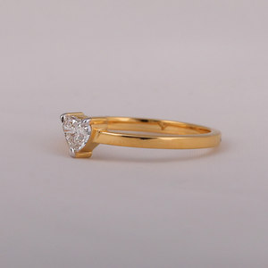 Elegante anillo de bodas de oro amarillo de 14 quilates laboratorio creado diamante solitario forma de corazón garra bisel ajuste IGI Certificado de moda elegante - Product Image 3